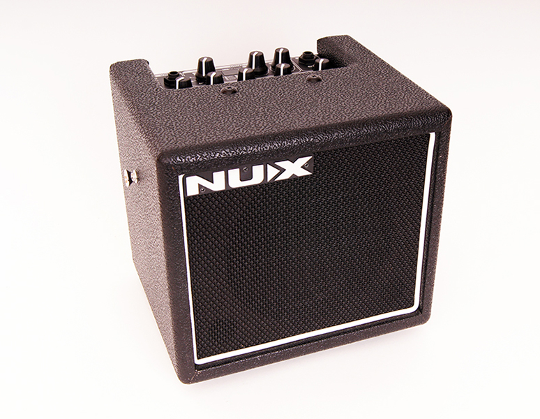 Mighty8SE Комбоусилитель гитарный, Nux Cherub