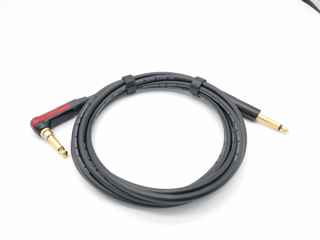 G65-JRS-J-0400-0 Кабель инструментальный, прямой/угловой Silent, 4м, ZZcable