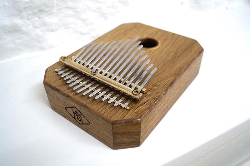 KL-B-A15OMOO-C Калимба альта 15 Middle Eastern, восьмигранник, дуб, масло, Kalimba LAB