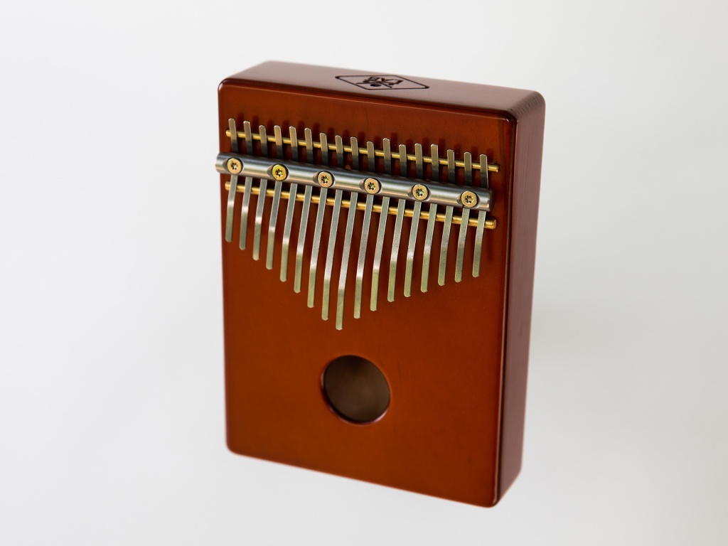 KL-A-A17MCPM-B Калимба альта 17, средняя, Cover, коричневая, Kalimba LAB