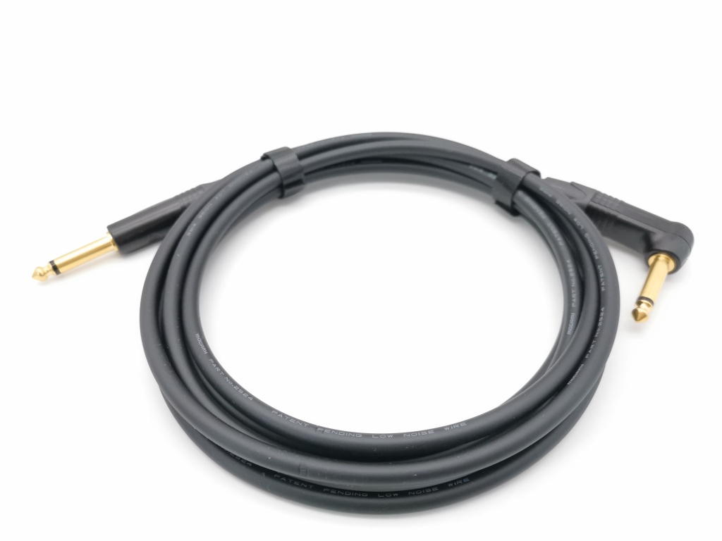 G62-JR-J-0300-0 Кабель инструментальный, прямой/угловой, 3м, ZZcable