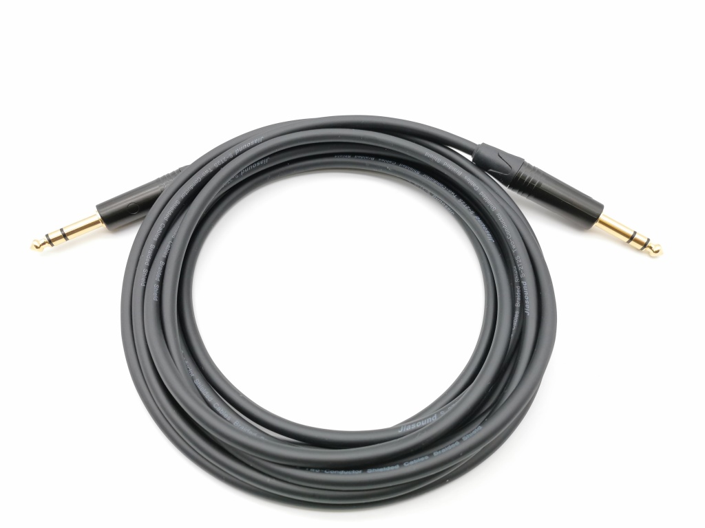 E66-JB-JB-0900-0 Кабель балансный JB-JB, 9м, ZZcable