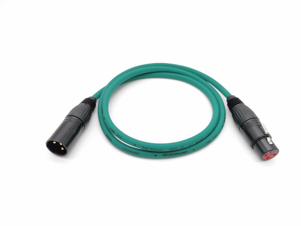 E1-XLR-M-F-0100-5 Кабель микрофонный (балансный), зеленый, 1м, ZZcable
