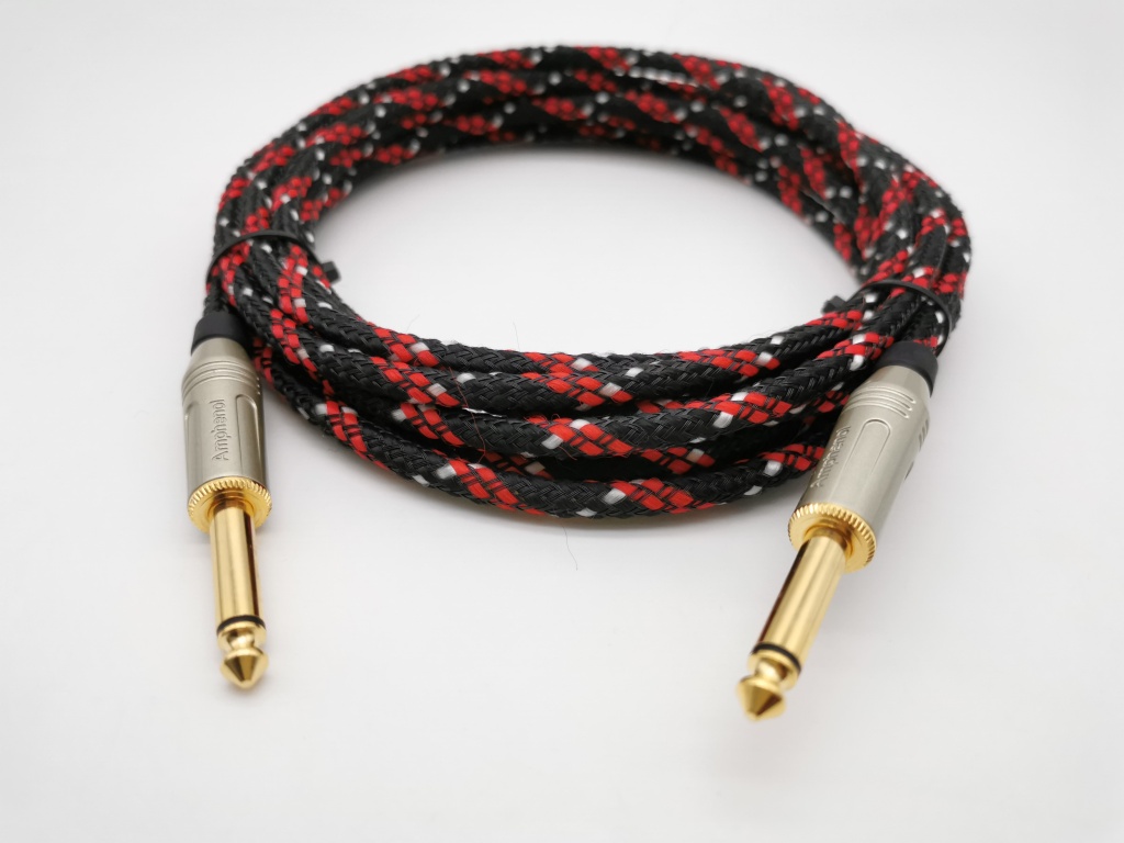 E10-J-J-0400-Z Кабель инструментальный, 4м, ZZcable